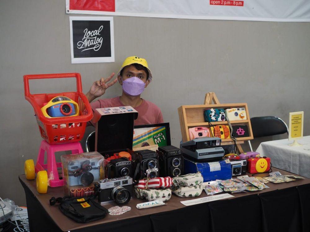 Tetap Eksis, Para Kolektor Kamera Analog Pameran di Kota Lama Semarang