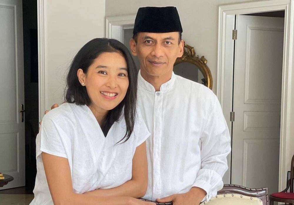 Olivia Zalianty bersama suami (instagram.com/oliviazallianty)