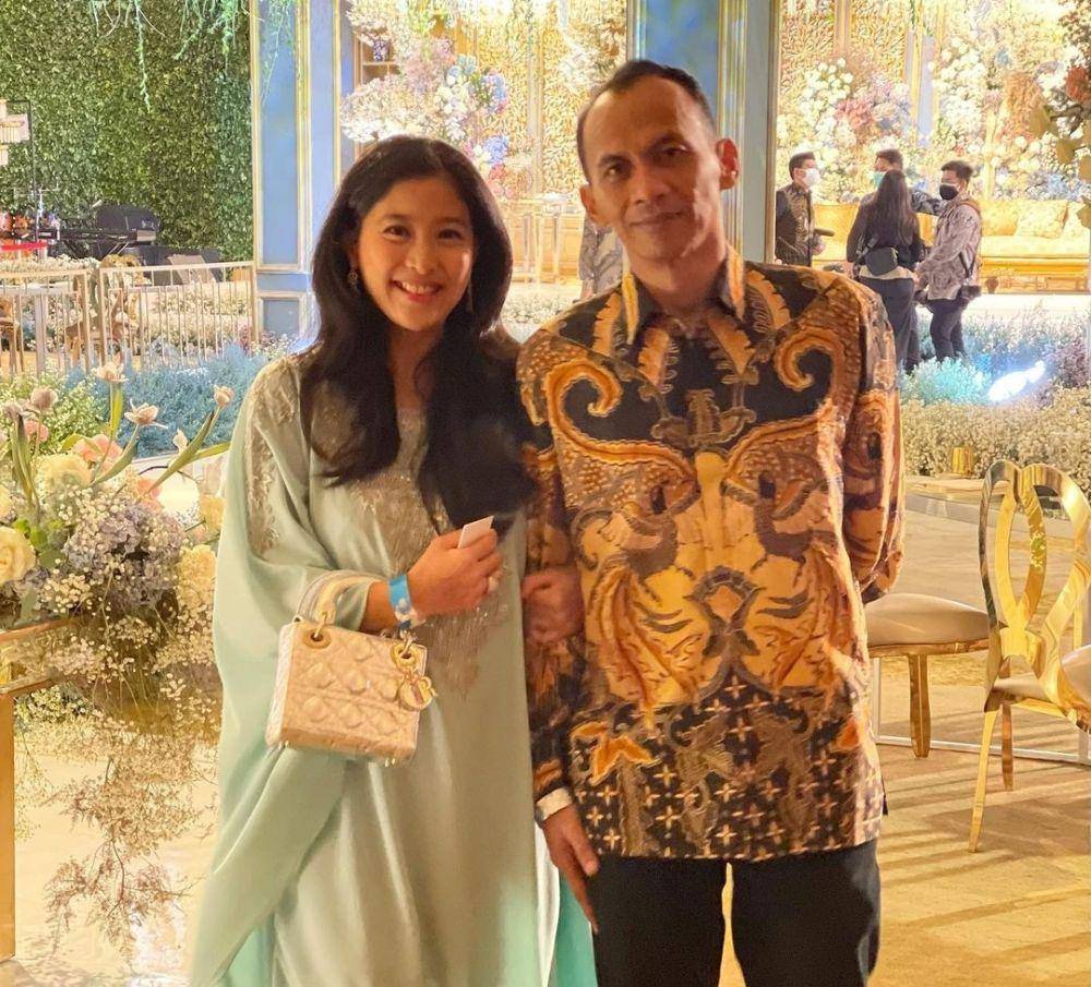 Olivia Zalianty bersama suami (instagram.com/oliviazallianty)