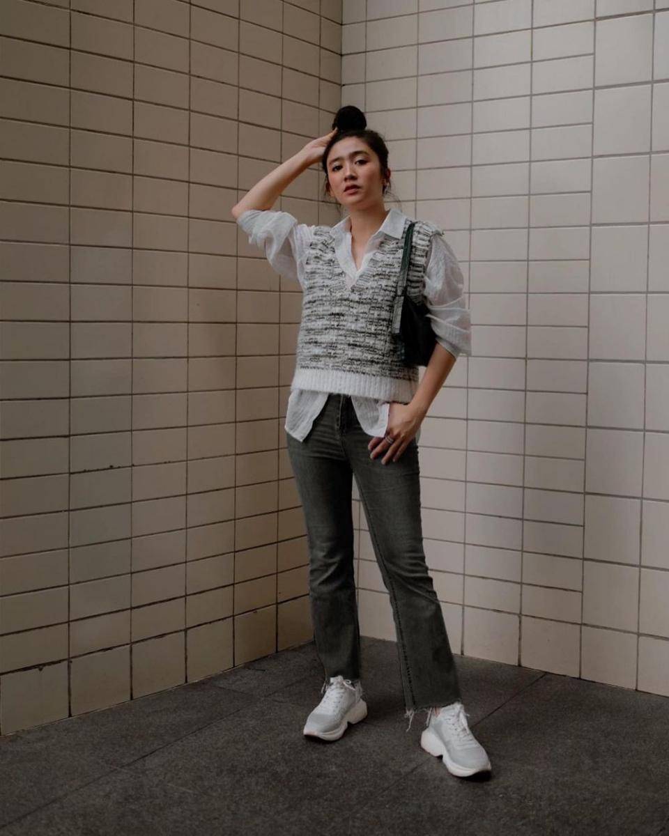 outfit dengan pants ala Febby Rastanty (instagram.com/febbyrastanty)