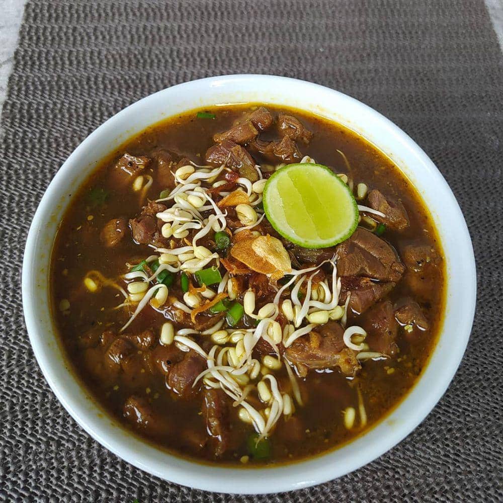 ilustrasi rawon (instagram.com/ailiehoalie74)