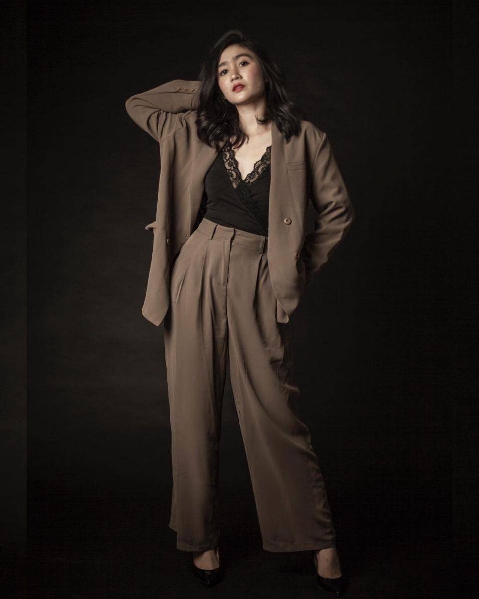 outfit dengan pants ala Febby Rastanty (instagram.com/febbyrastanty)