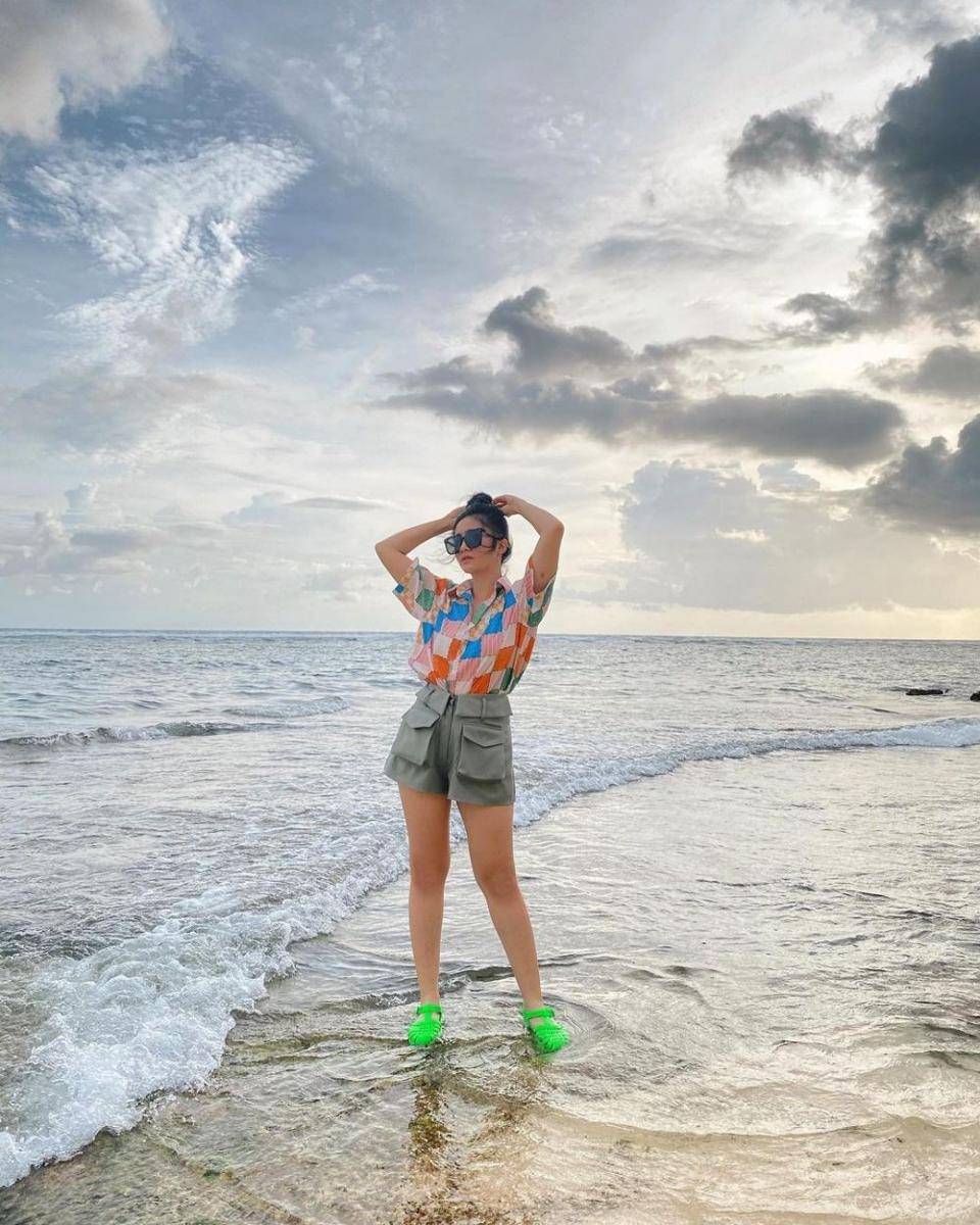 outfit dengan pants ala Febby Rastanty (instagram.com/febbyrastanty)