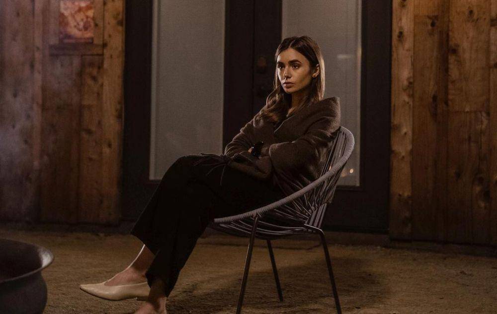 Lily Collins dalam film Windfall (dok.Netflix/Windfall)