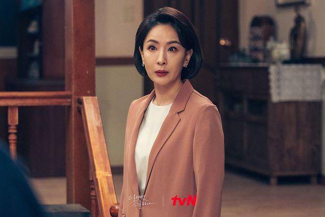 Seo Jae Hee di drama Twenty Five, Twenty One (instagram.com/tvn_drama)