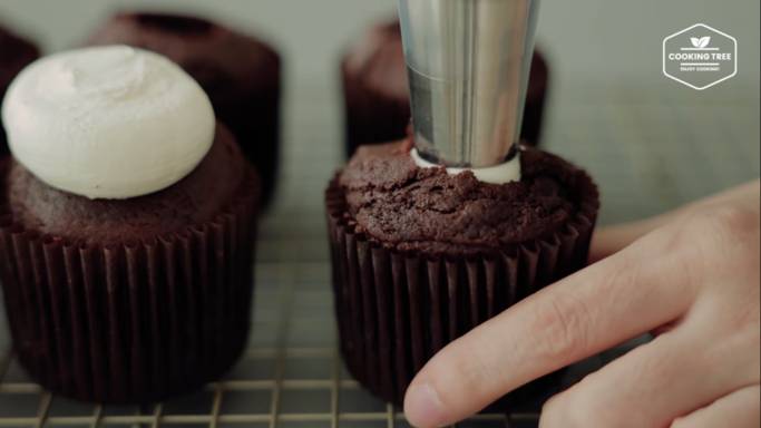 muffin cokelat (dok. youtube.com/Cooking tree 쿠킹트리)