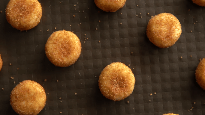 palm cheese cookies (dok. youtube.com/Luvita Ho)