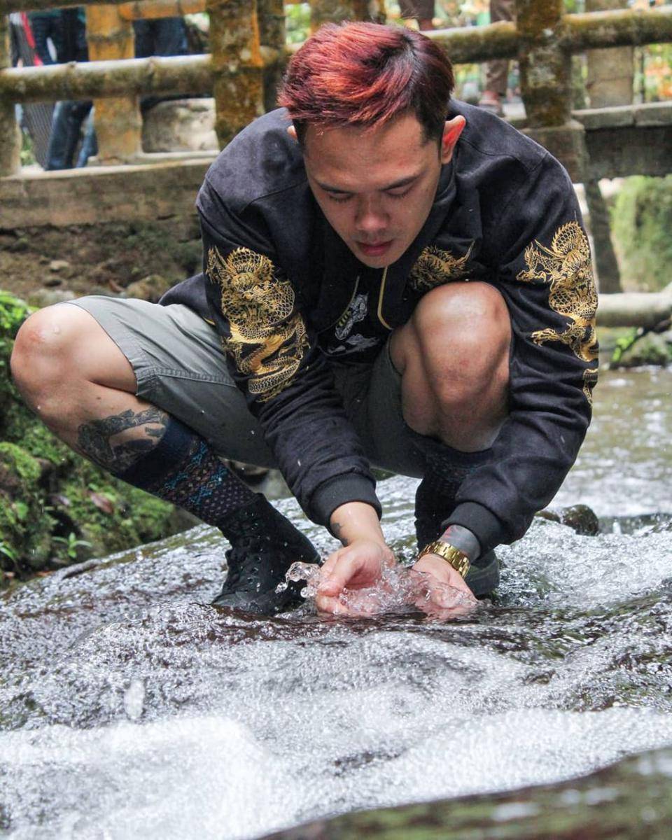 Biar awet muda (https://www.instagram.com/umar_jais)