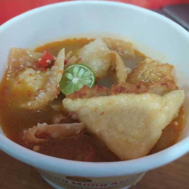 batagor kuah (instagram.com/cia_snack)