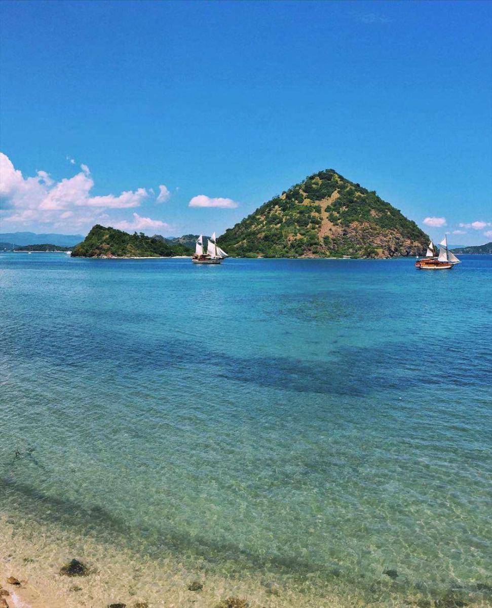 Pantai Waecicu (instagram.com/yohsandy)