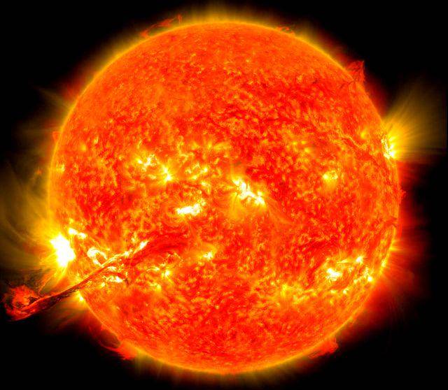 gambar penampakan matahari di Tata Surya (unsplash.com/NASA)