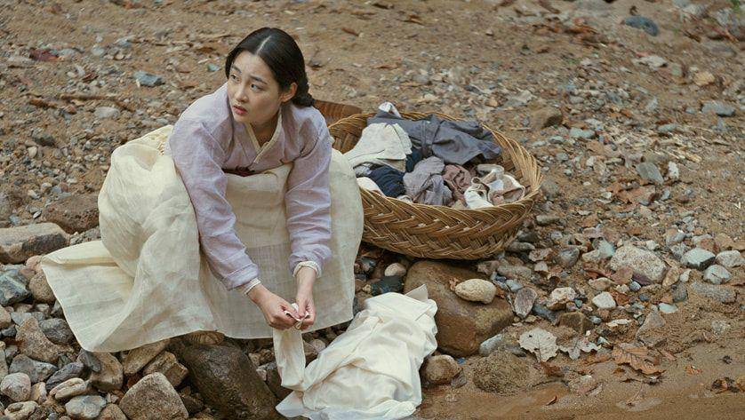 Cuplikan drama Korea Pachinko (apple.com)