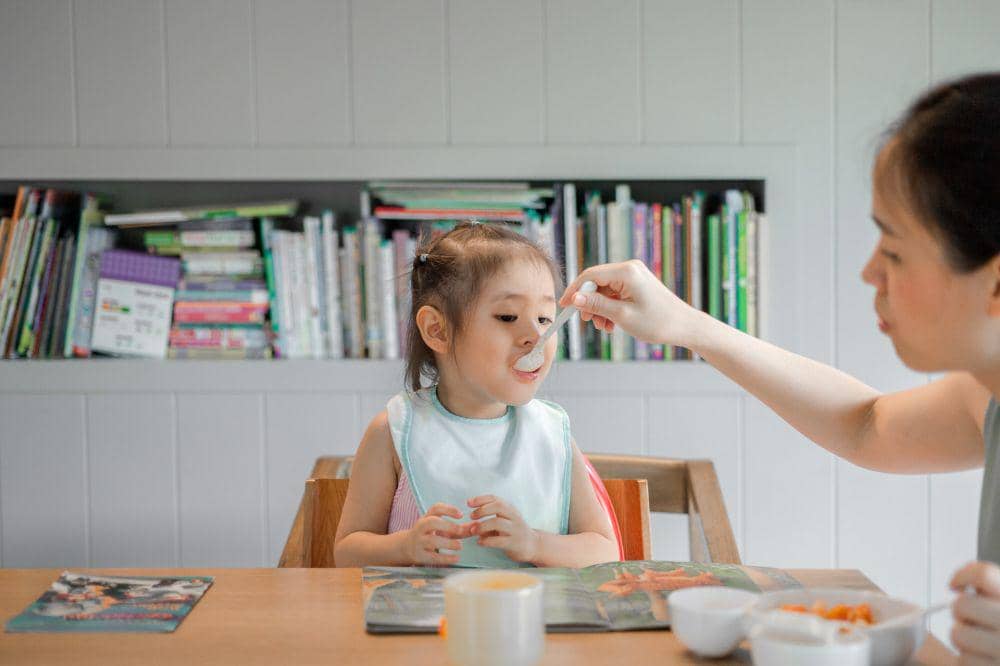5 Tahap Pemberian MPASI untuk Anak, Lakukan Secara Bertahap