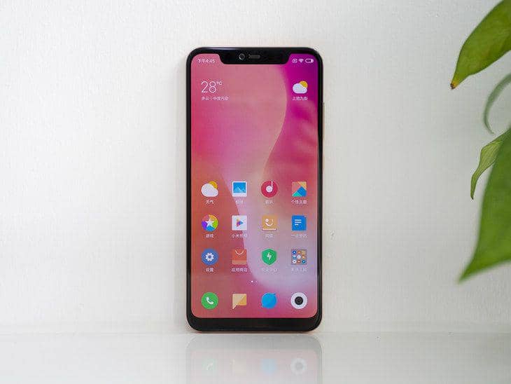 potret Xiaomi Mi 8 Pro (gearopen.com)