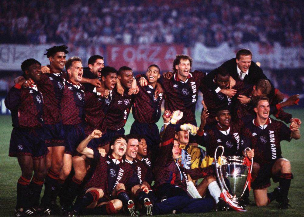 Ajax Amsterdam menjuarai Liga Champions 1994/1995. (twitter.com/championsleague)