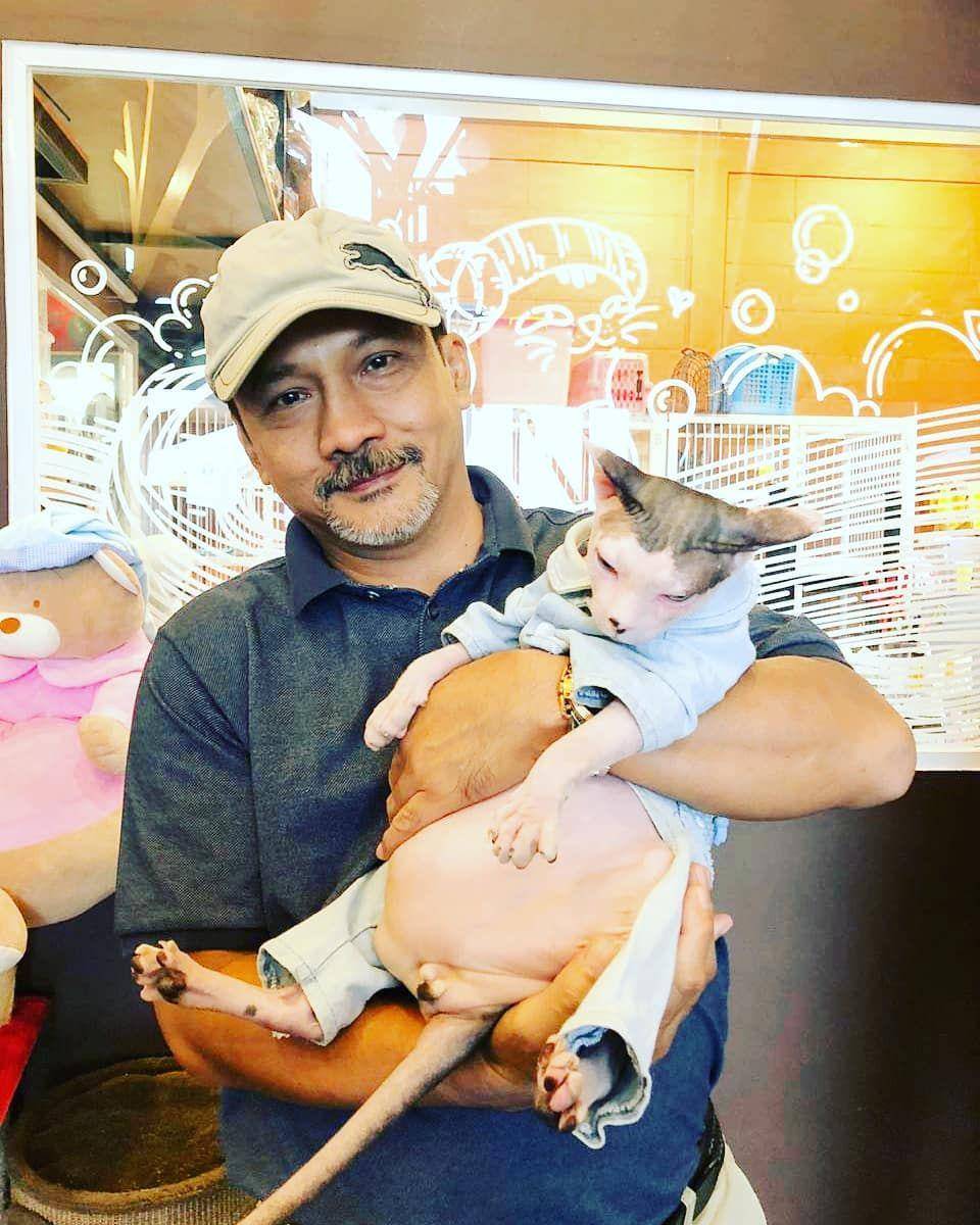 Adi Bing Slamet (instagram.com/janahabs)