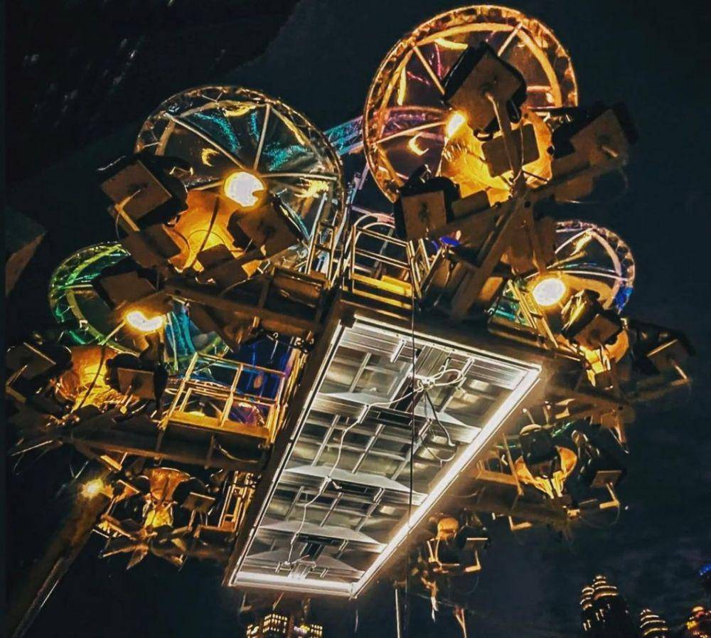 potret Lounge in The Sky (instagram.com/plat_ongcy)