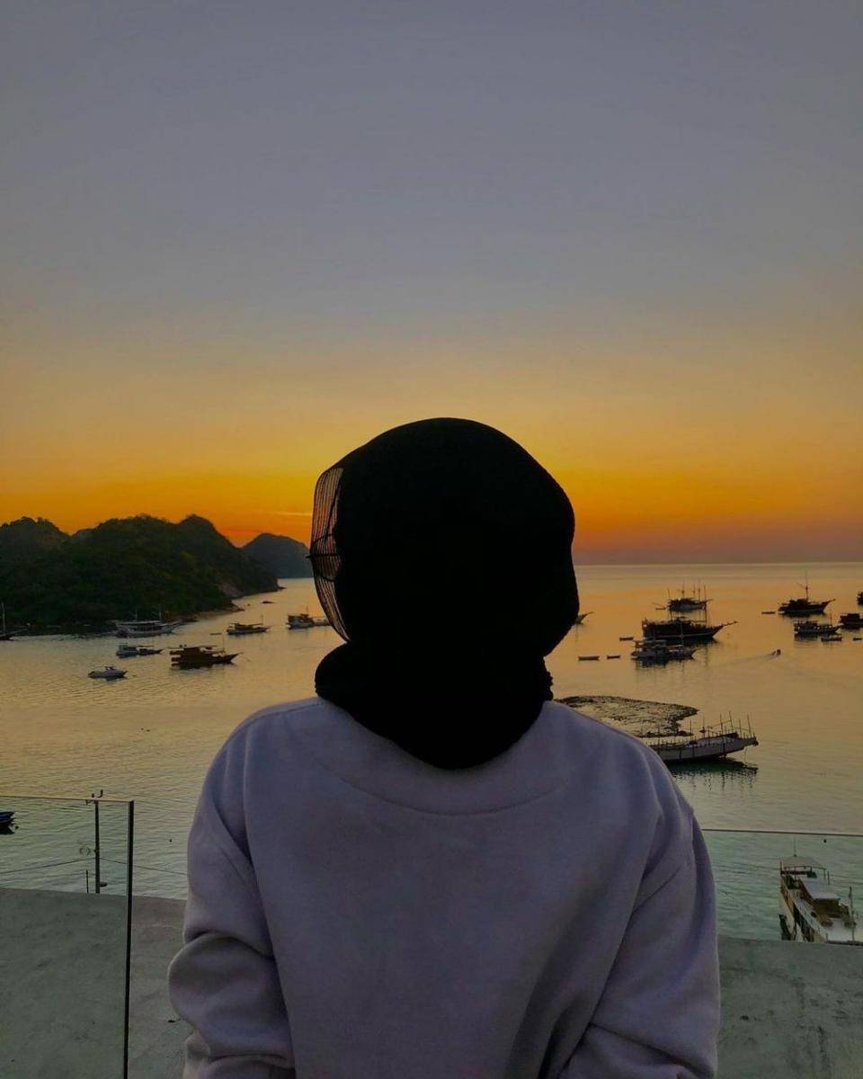 potret sunset di Labuan Bajo (instagram.com/in_waiflores_)