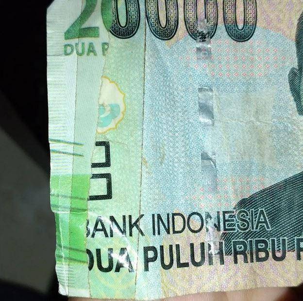 potret uang disambung (Twitter.com/rubyrubyrubee)