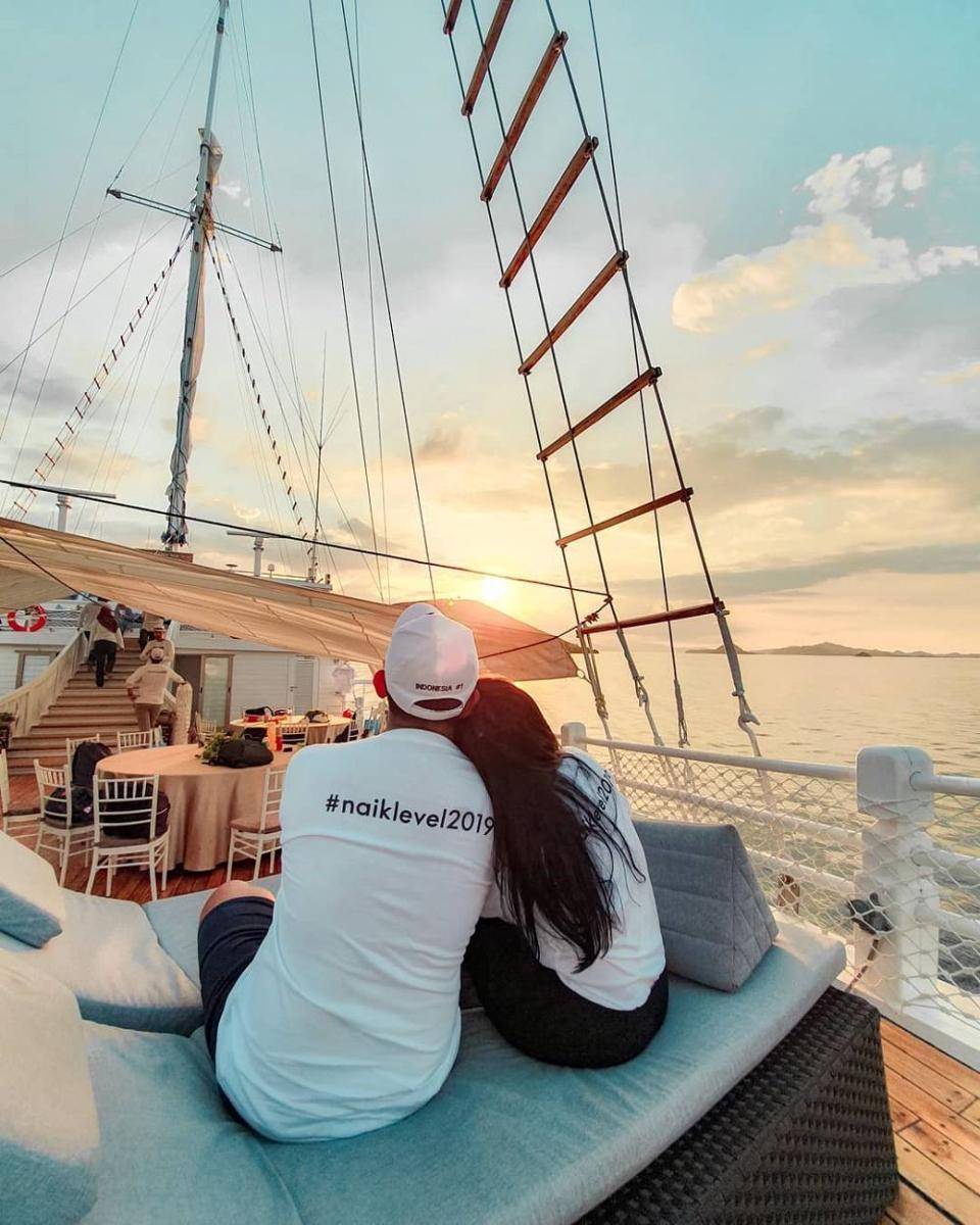 potret sunset di Labuan Bajo (instagram.com/komangsurya)