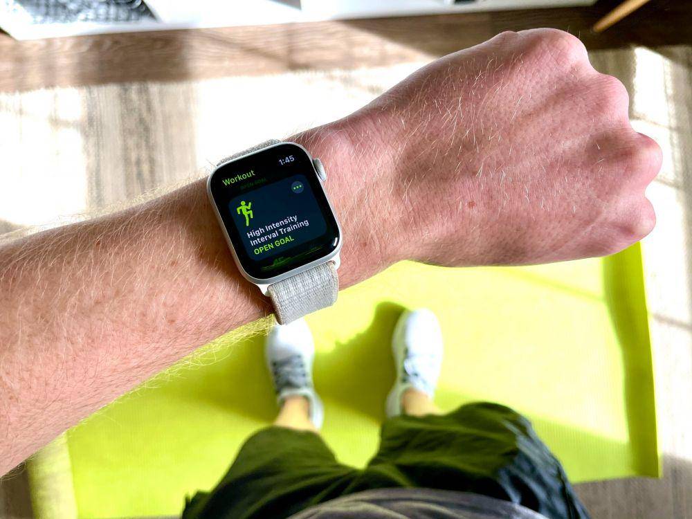 ilustrasi smart watch (unsplash.com/)