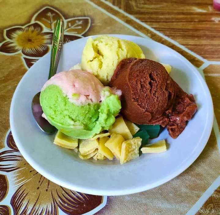 Es Pankuk Pak Yono (instagram.com/diksign)