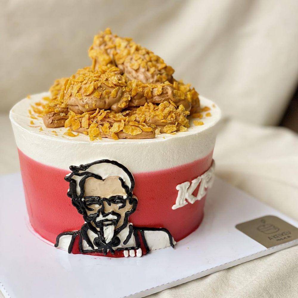 ide kue ulang tahun tema ayam goreng (instagram.com/a.keikeu)