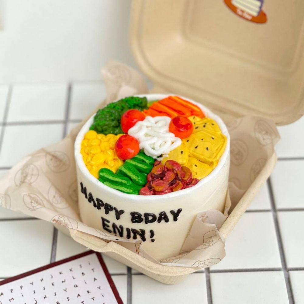 ide kue ulang tahun tema salad (instagram.com/mynimanami)