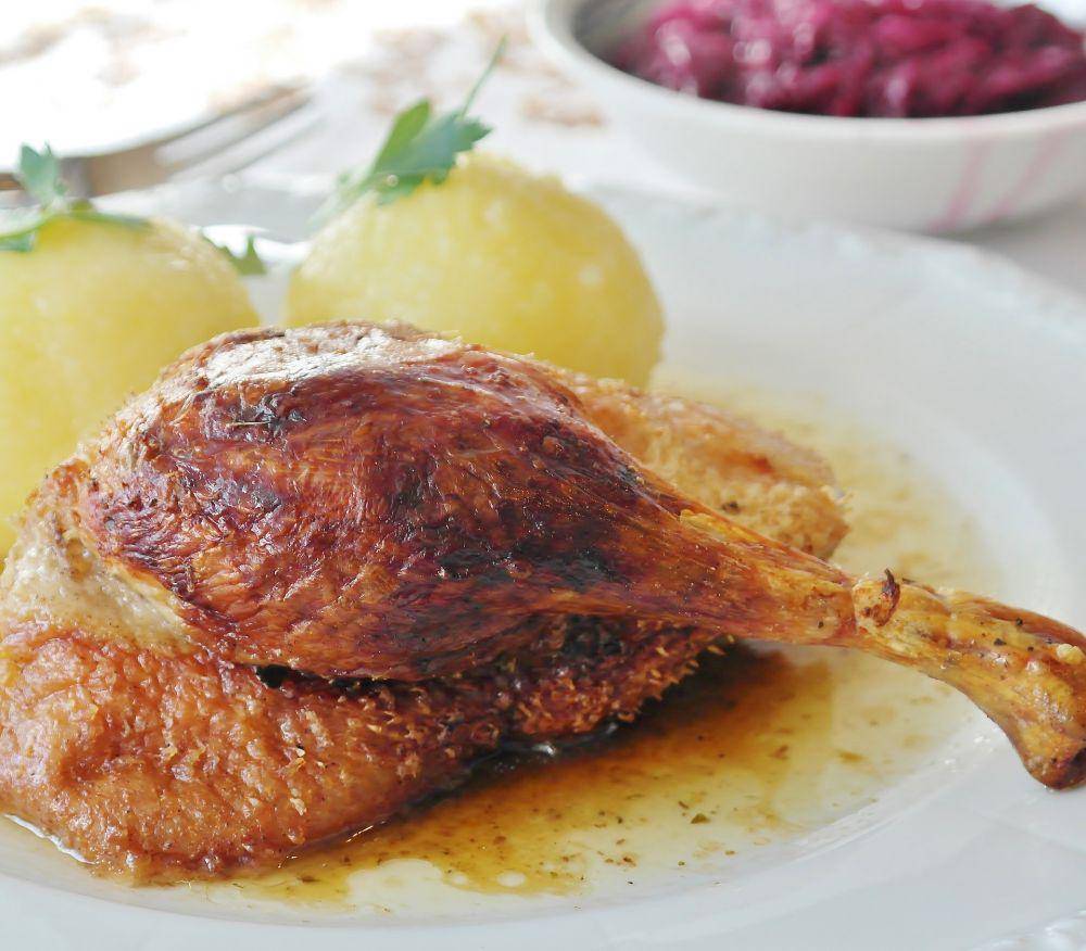 ilustrasi bebek goreng surabaya (pixabay.com/RitaE)