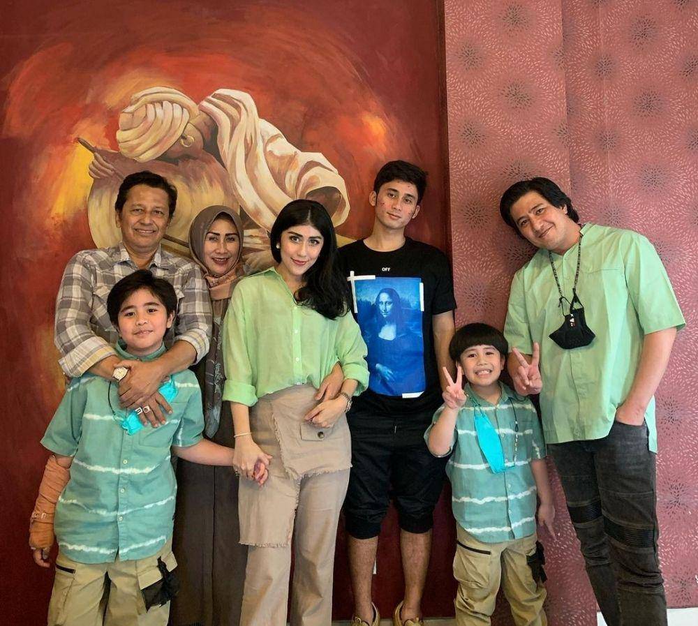 Alshad Ahmad dan keluarga (instagram.com/citrasadiqah)