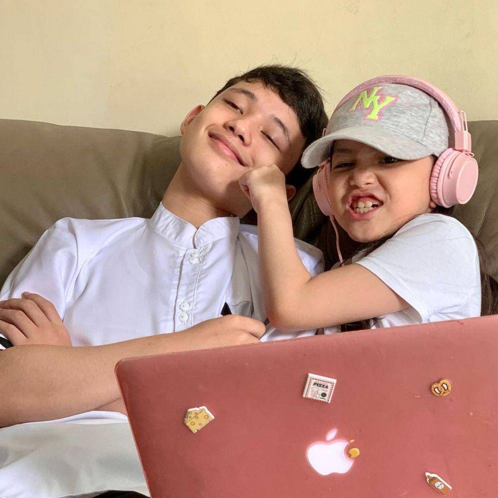 Alwi Assegaf dan Aminah Yoshida (instagram.com/alwiassegaf03)
