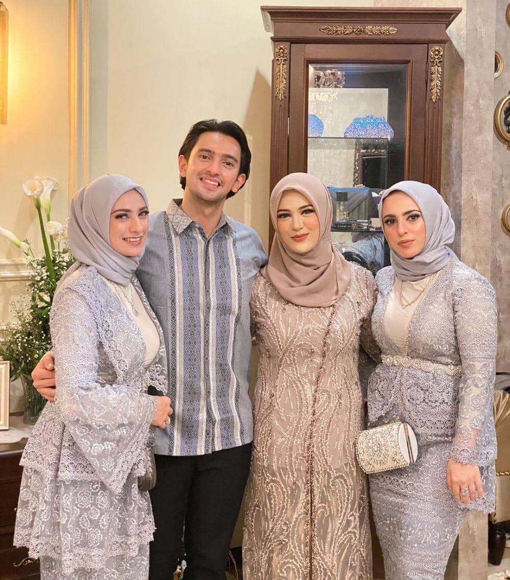 Omar Daniel dan saudara (instagram.com/faridachmd)