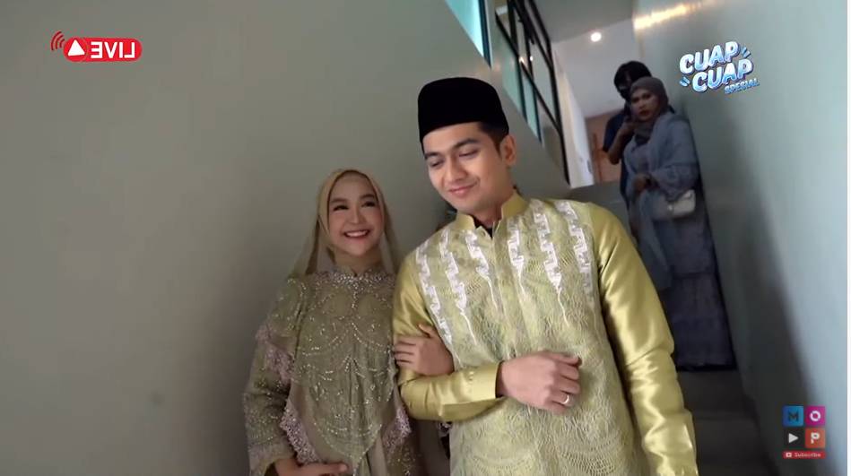 Ria Ricis dan Teuku Ryan pengajian 4 bulanan (YouTube.com/MOP Channel)