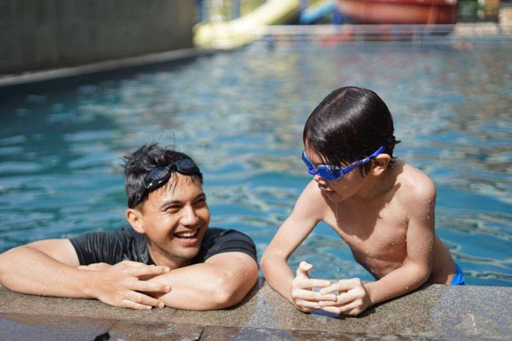 Sahrul Gunawan dan buah hati (instagram.com/sahrulgunawanofficial)