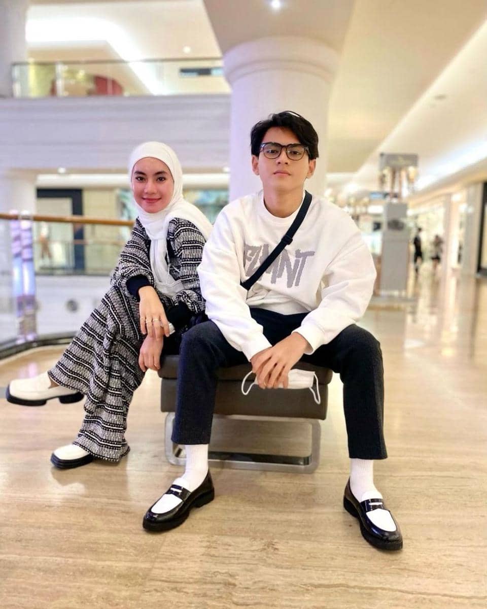 Rey Bong dan saudara (instagram.com/bungafathia06)