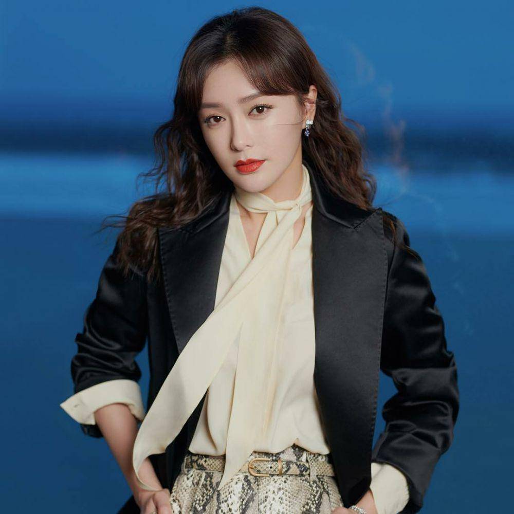 Qin Lan (instagram.com/qinlan__717)