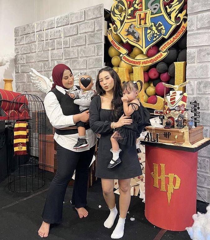 Anak tasyi (Instagram.com/tasyiathasyia)