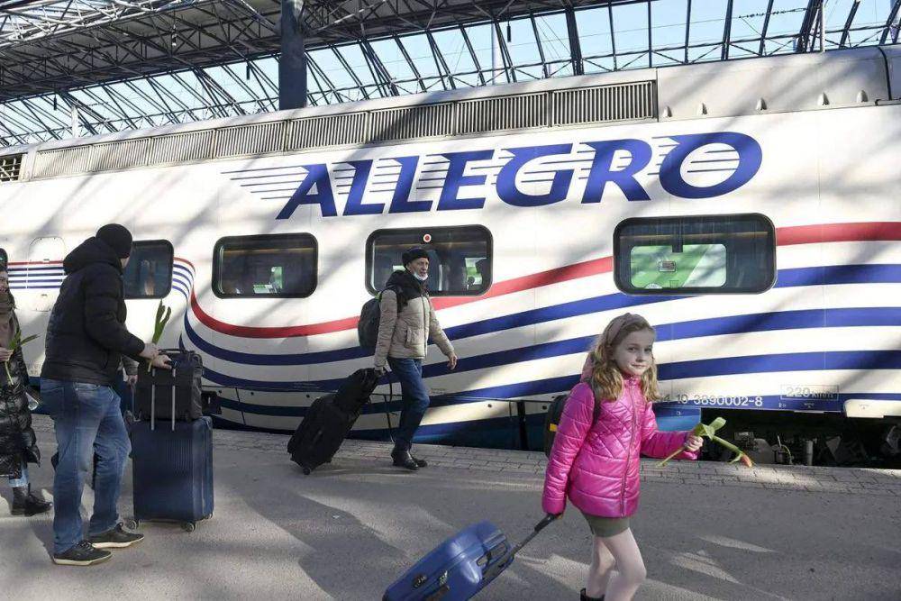 KA Allegro yang tiba di Helsinki, Finlandia. (twitter.com/Odessa_Journal)