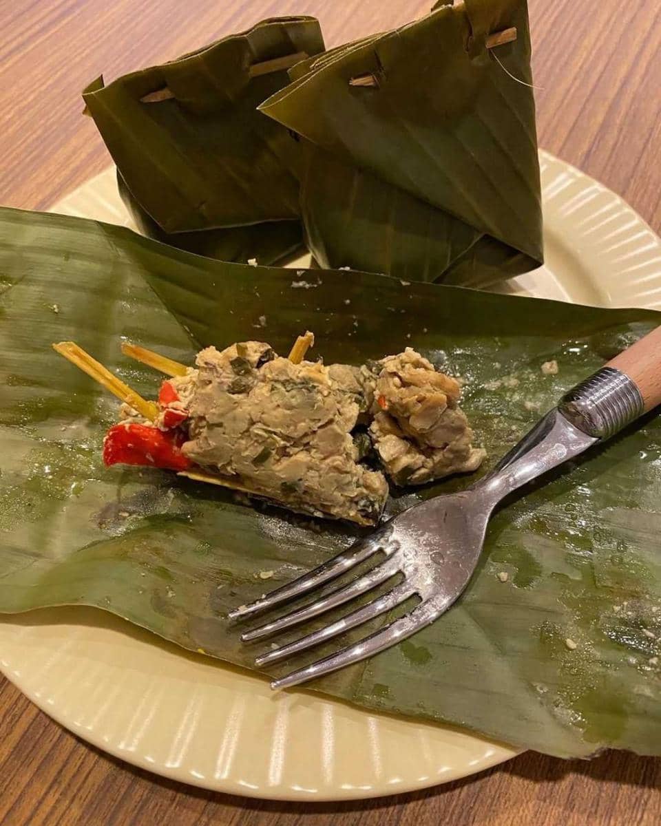 ilustrasi botok tempe semangit(Instagram.com/vonyeyd)