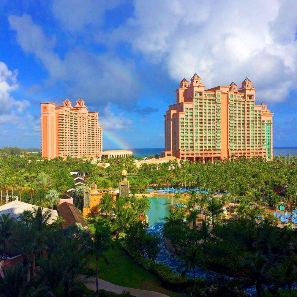 The Cove at Atlantis, Bahama (instagram.com/thecoveatlantis)