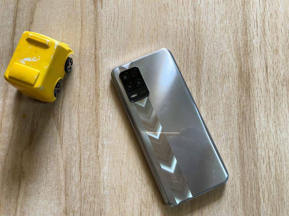 potret Realme Narzo 30 5G (theparadise.ng)