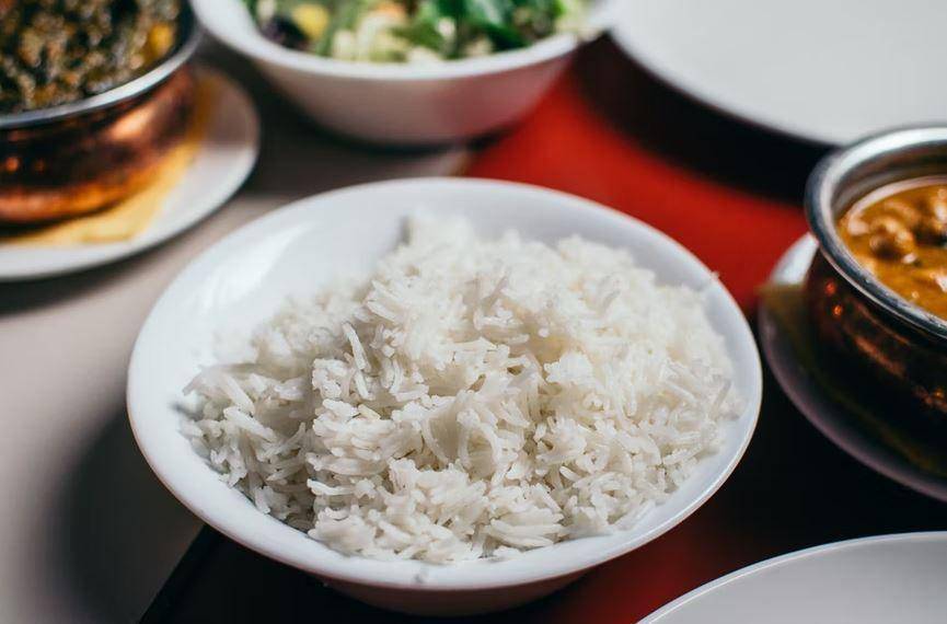 ilustrasi nasi putih (unsplash.com/pillepriske)