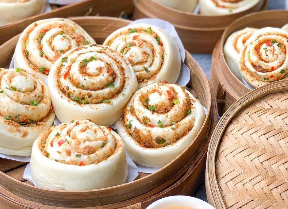 roll pao abon (instagram.com/vitakwee)