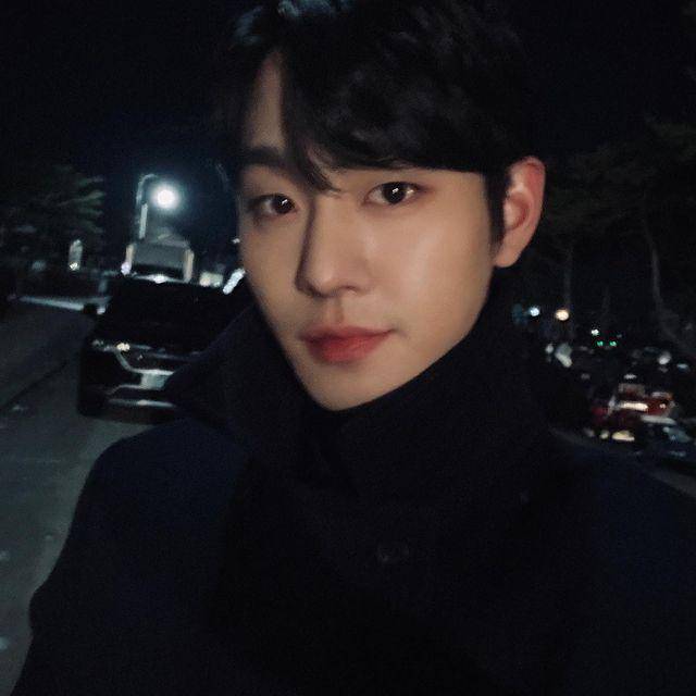 Ahn Hyo Seop (instagram.com/imhyoseop)