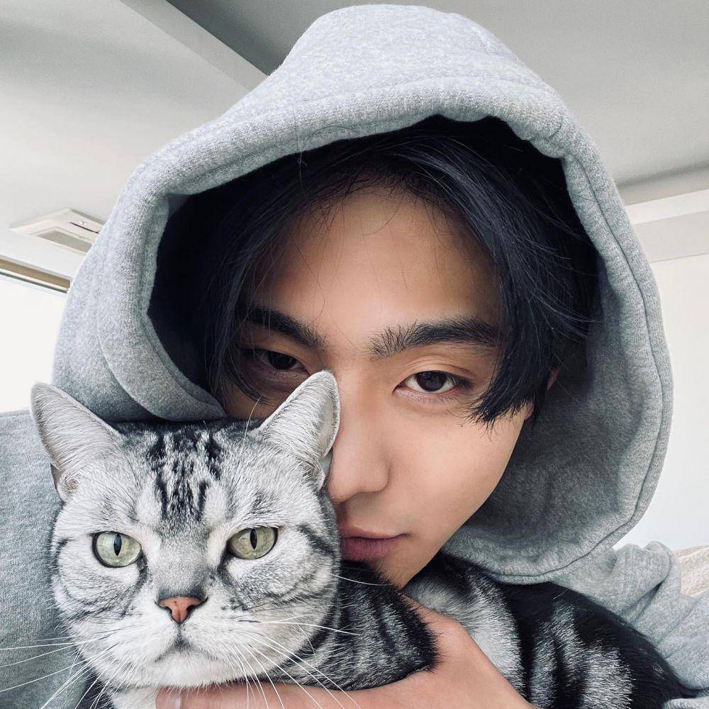 Ahn Hyo Seop (instagram.com/imhyoseop)