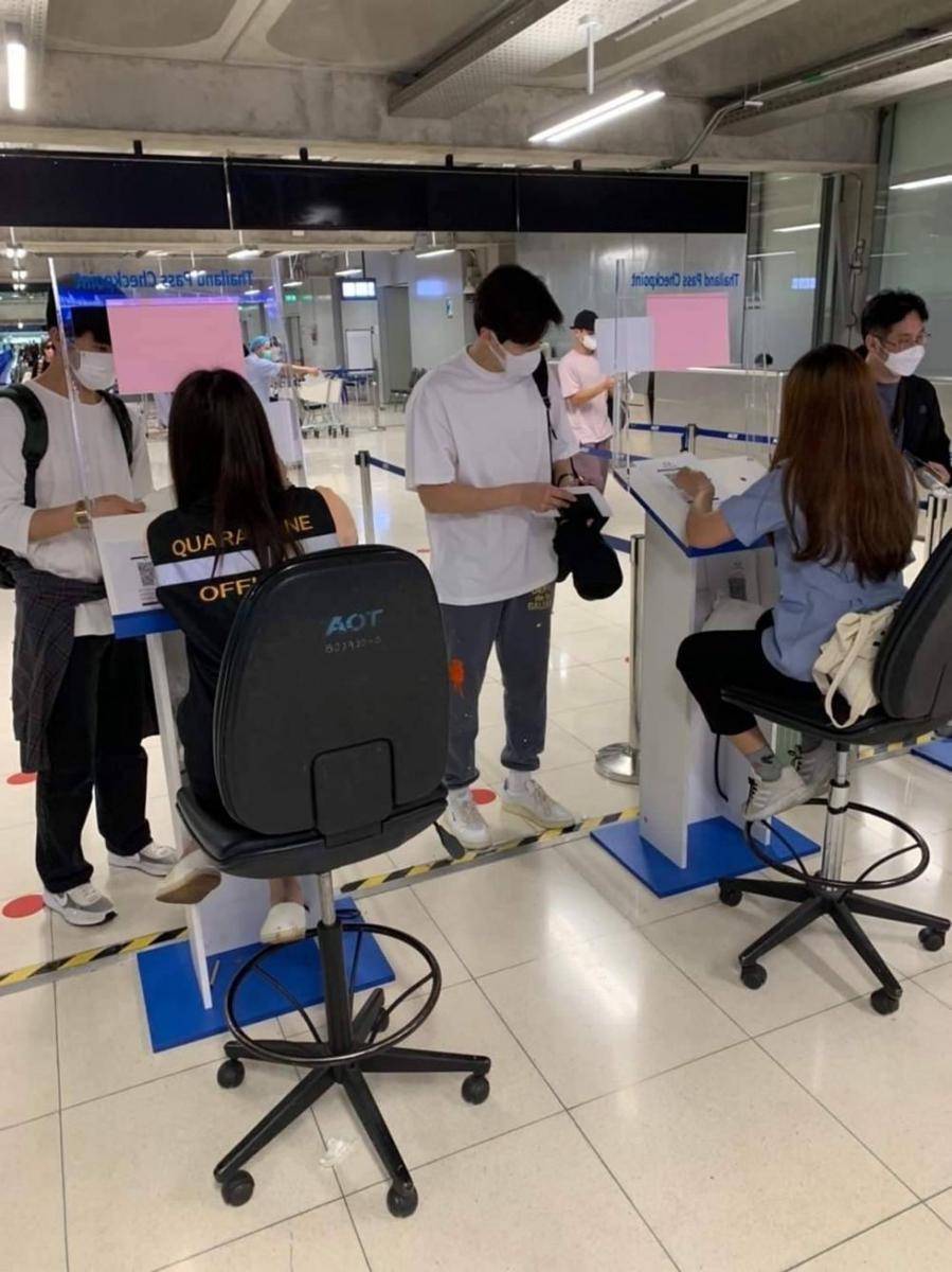Kedatangan Kim Seon Ho di Thailand (twitter.com/seonhopage)