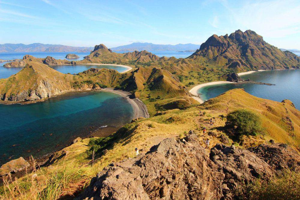 ilustrasi kepulauan Indonesia (unsplash.com/@rashel8a)