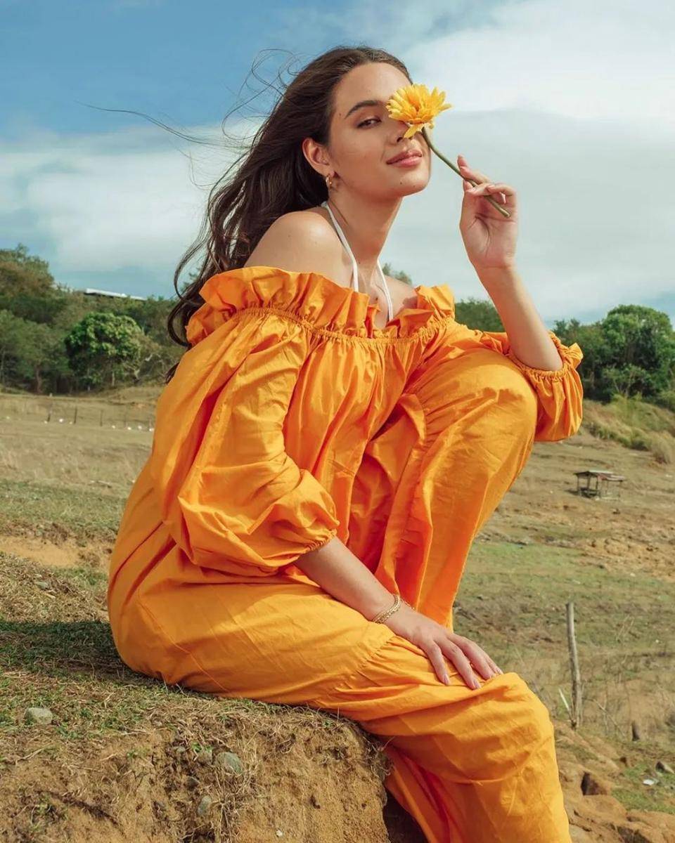 Catriona Gray (instagram.com/catriona_gray)