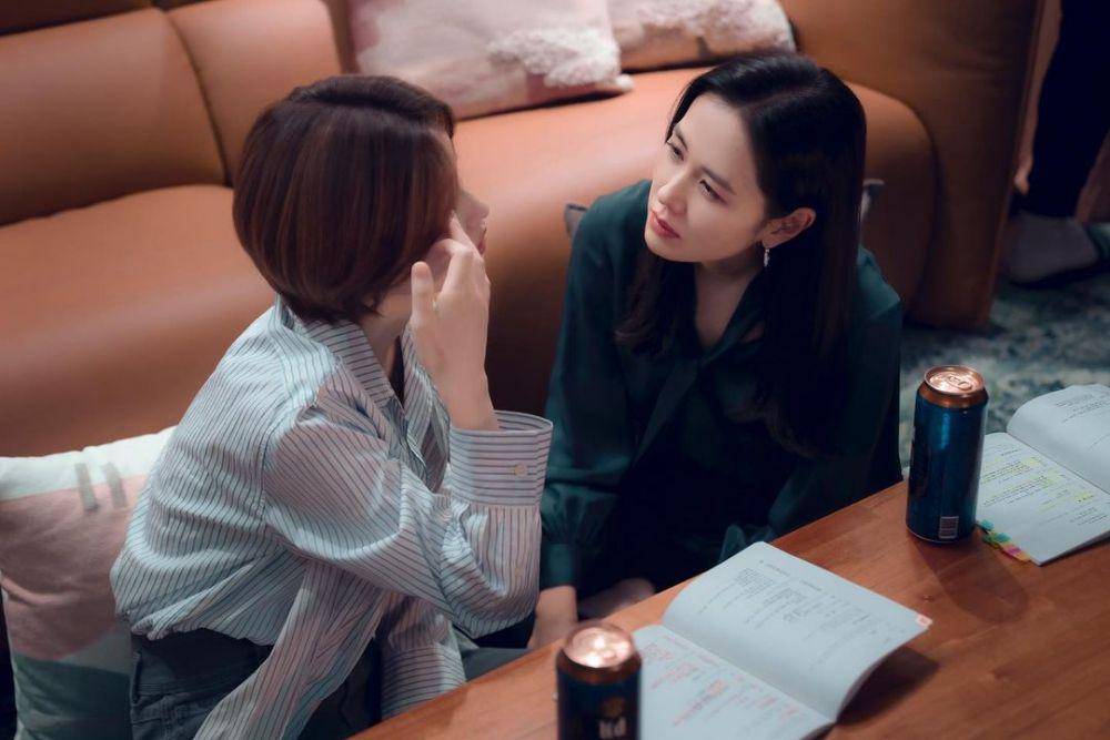 potret di balik layar Thirty-Nine (instagram.com/lim_hyoseon)