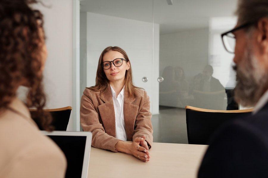 [INFOGRAFIS] Fenomena Job Hopping Kaum Millennials, Masih Ada Stigma?